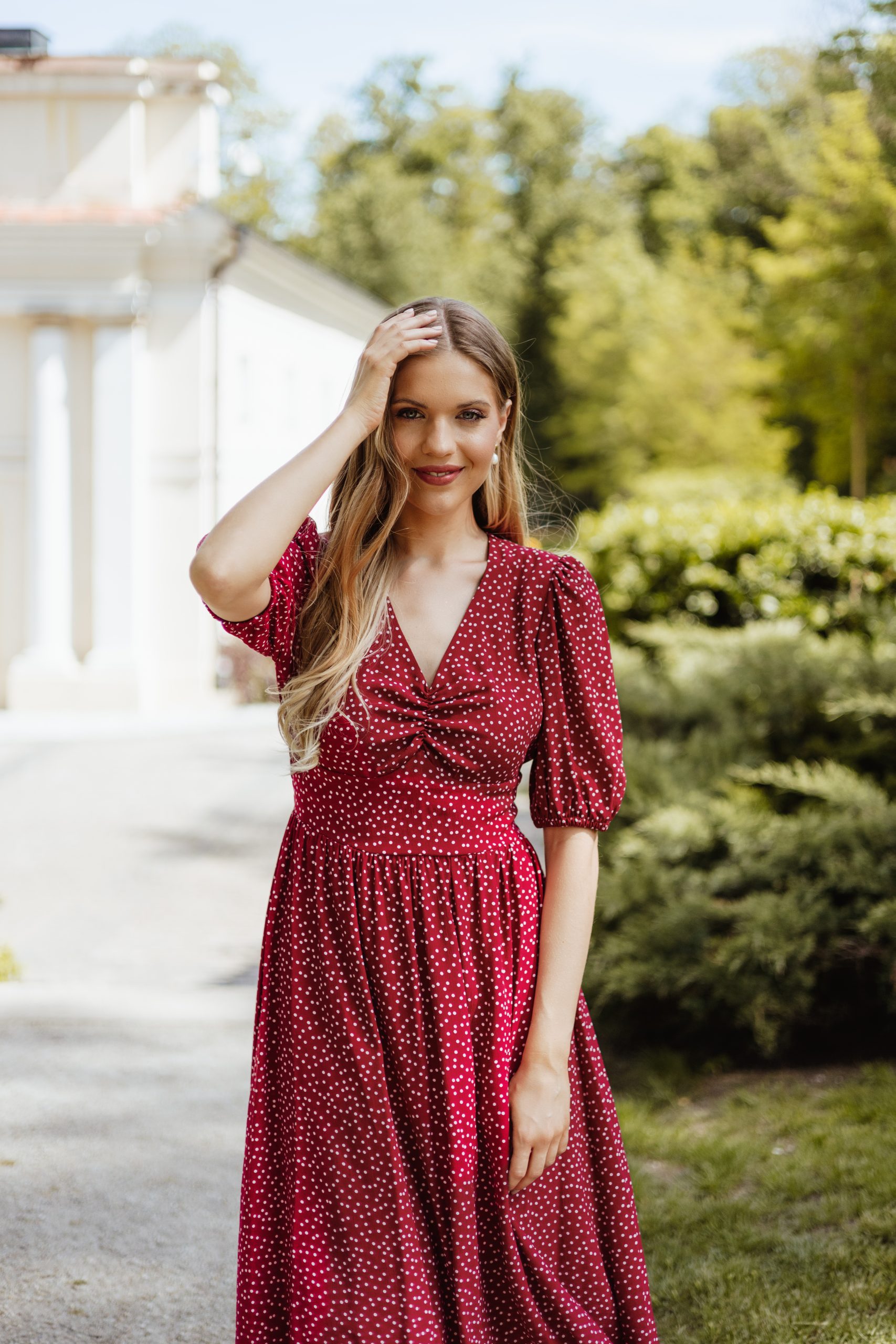 Aline wiśniowa w groszki - obrazek 3