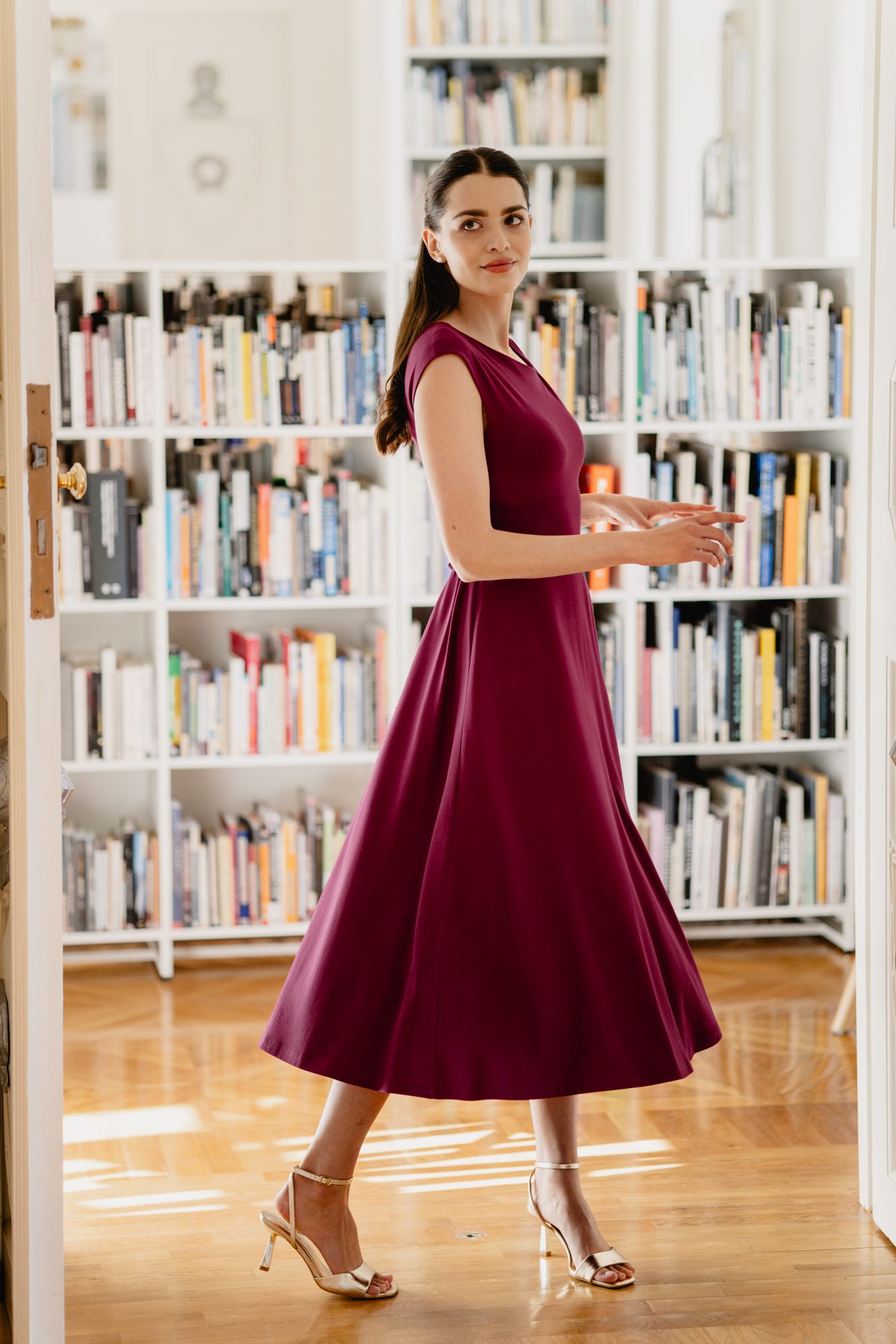 Sukienka Camalia Cranberry - obrazek 10