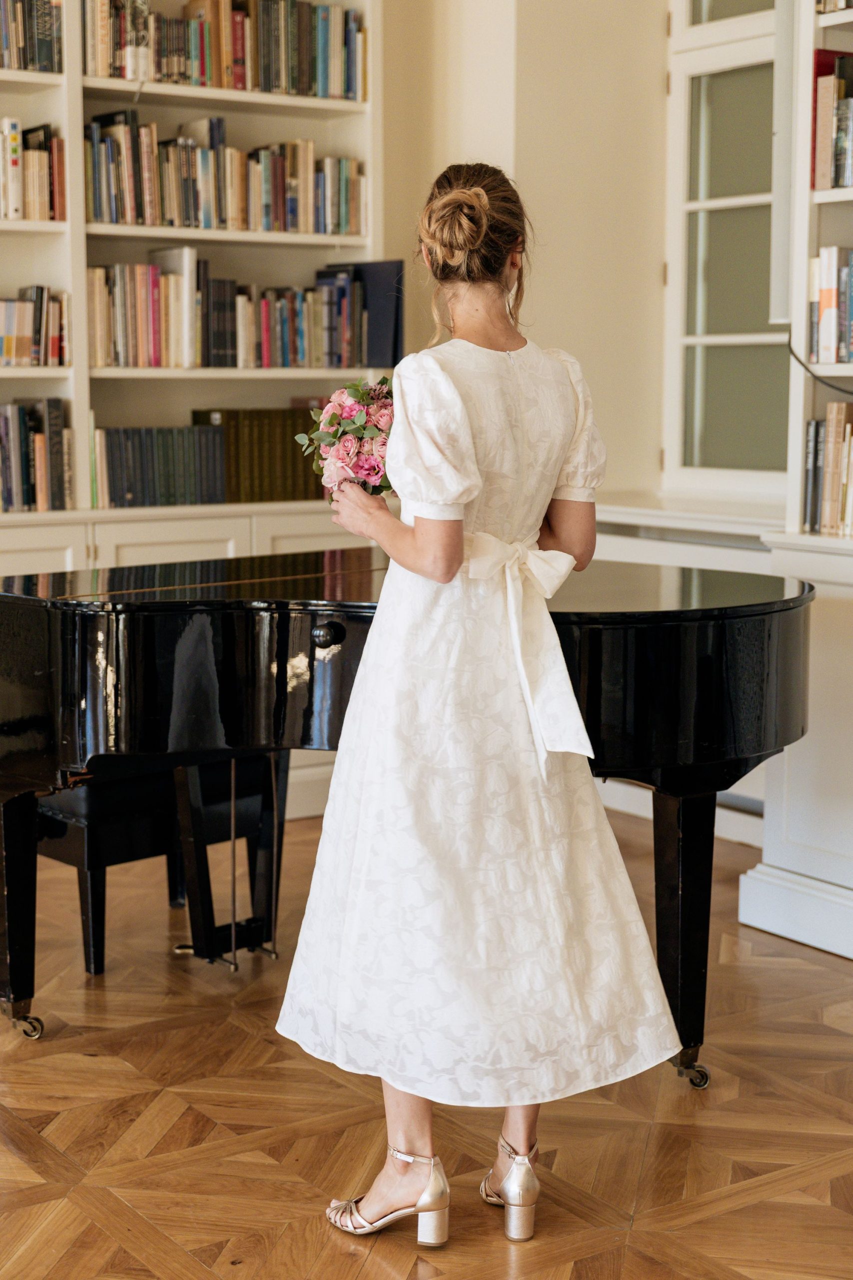 Sukienka Victoria Ecru - obrazek 13