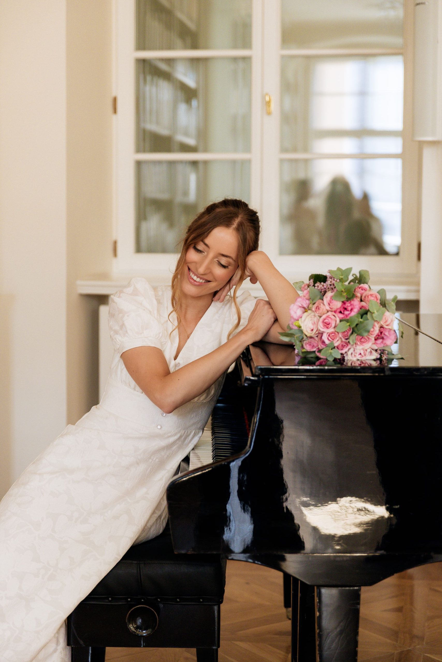 Sukienka Victoria Ecru - obrazek 8