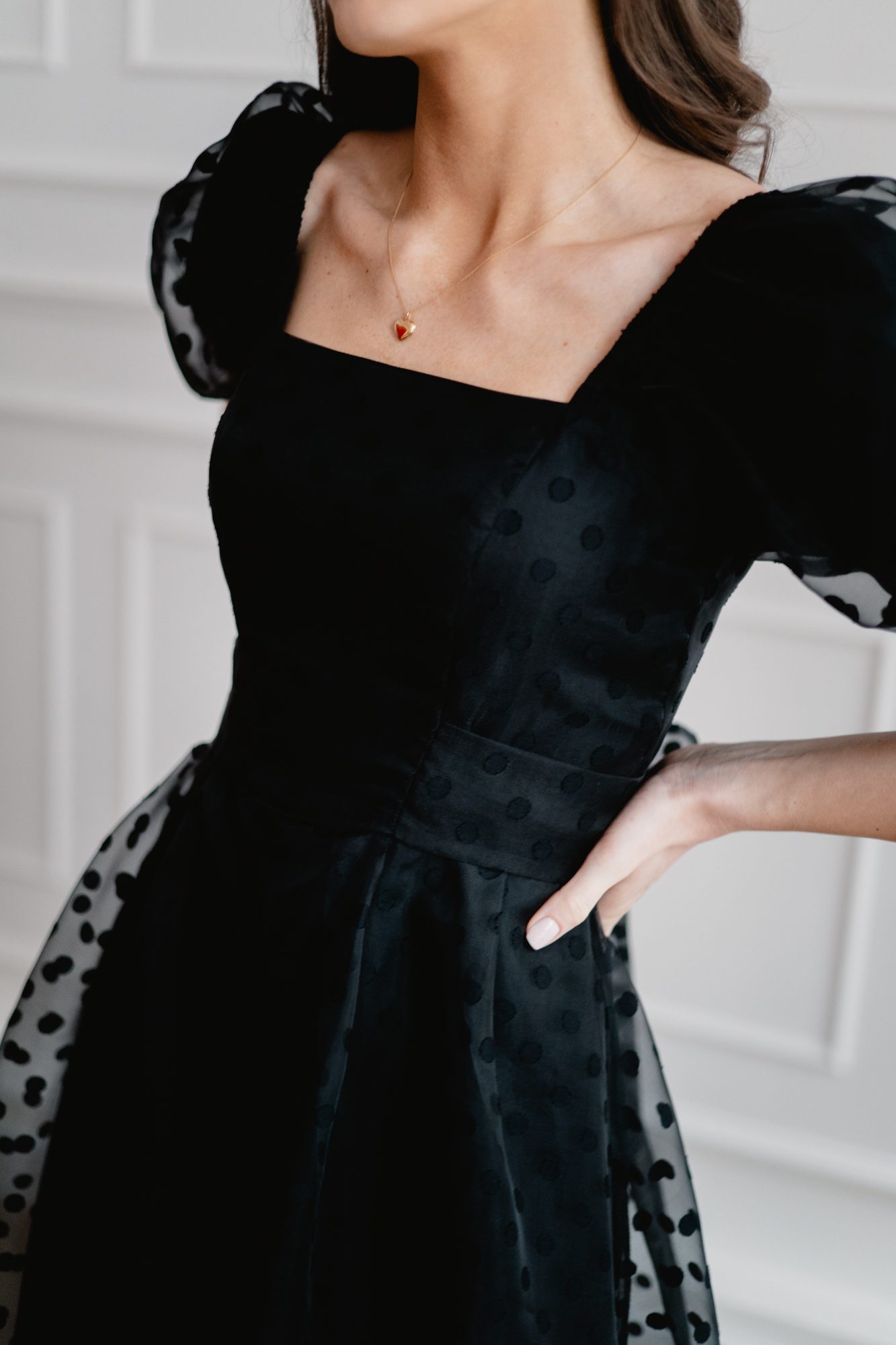 Alice Black Dots - obrazek 12