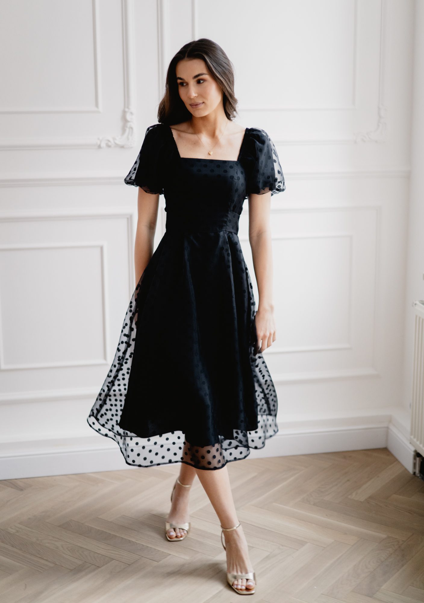 Alice Black Dots - obrazek 5